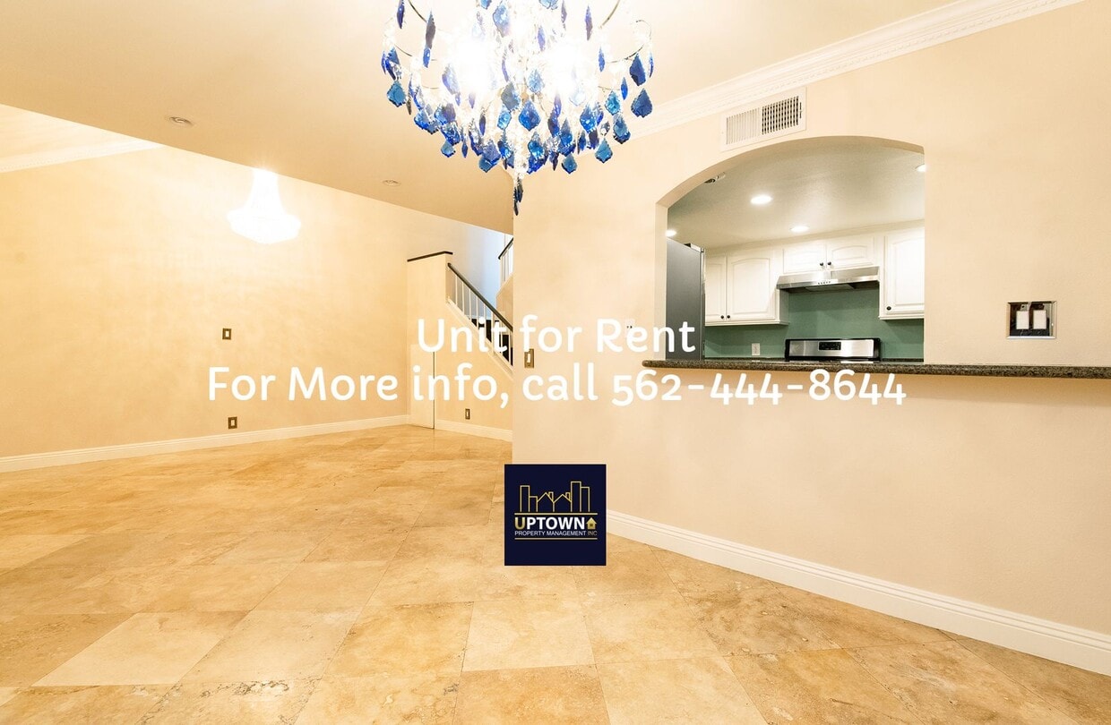 Townhome - 3 Bedrooms-2.5 Baths - South Gate - Townhome - 3 Bedrooms-2.5 Baths - South Gate