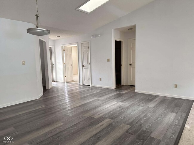 Foto del edificio - 1453 Quinlan Ct