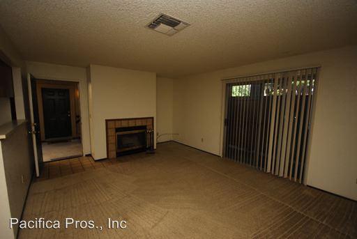 Building Photo - 5920 Van Alstine Ave