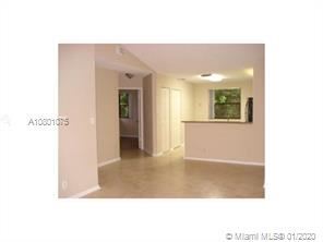 Building Photo - 2 br, 2 bath  - Grand Marquis