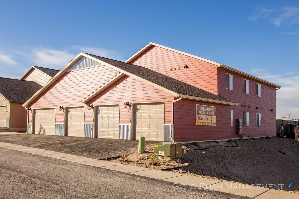 3210 Lark 4 Unit 4, Helena, MT 59601 Apartment for Rent in Helena