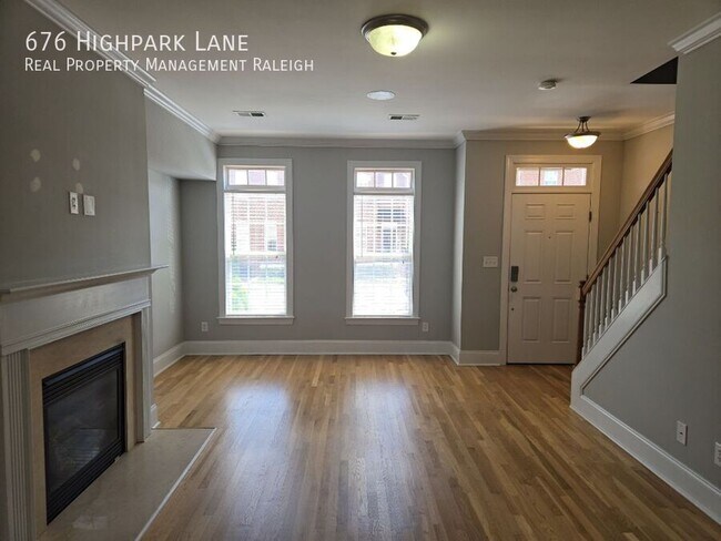Foto del edificio - 676 Highpark Ln