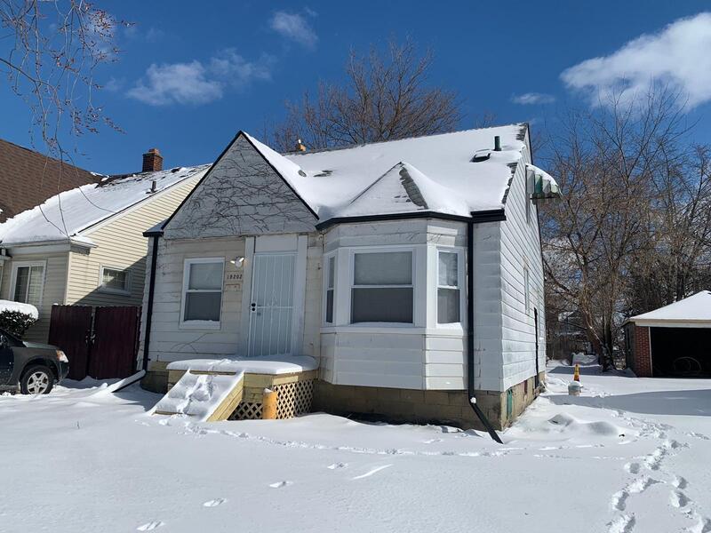 Primary Photo - 19202 Rogge St