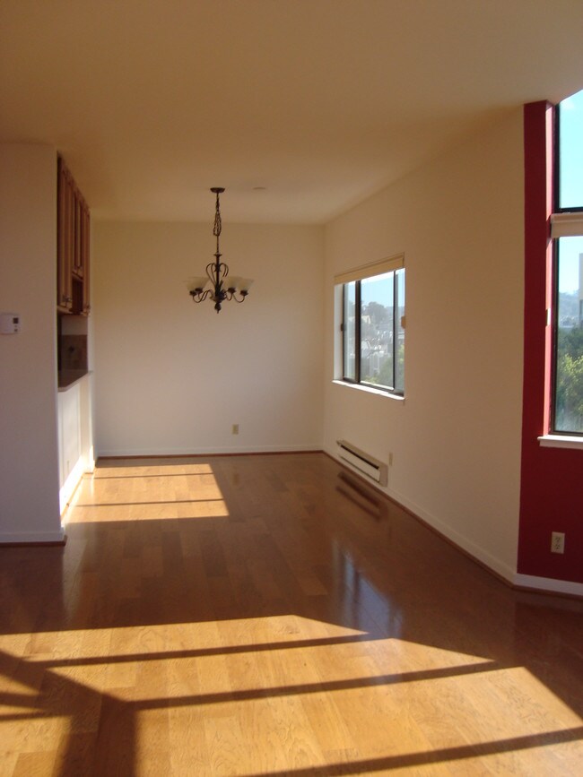Dining Room - 2185 Bush St