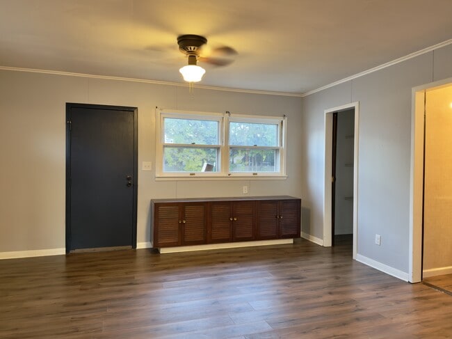 Foto del edificio - 2312 Ridge Ave