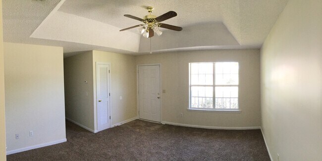 Foto del edificio - House for Rent