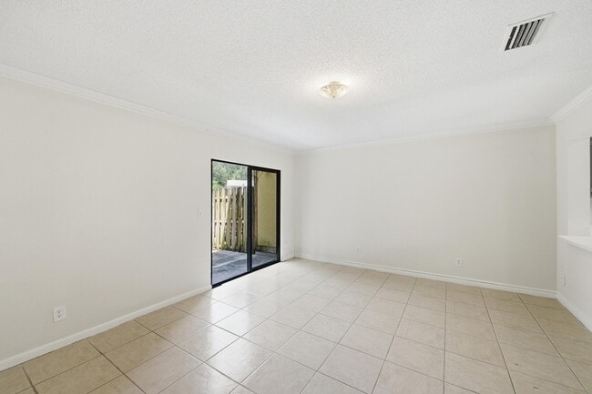 Foto del edificio - 5154 Breckenridge Pl