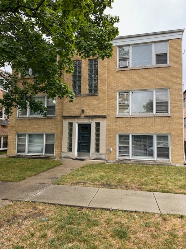 Building Photo - 6757 N Olmsted Ave