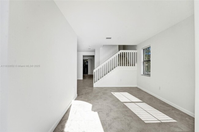 Building Photo - 5013 Vulcan Way