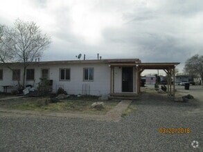 Building Photo - 104A Lippse Ln