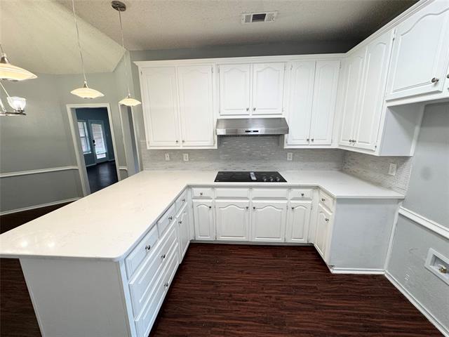 Foto del edificio - 2109 Windy Ridge Ln