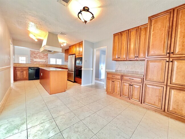 Foto del edificio - 11407 Briar Rose Dr