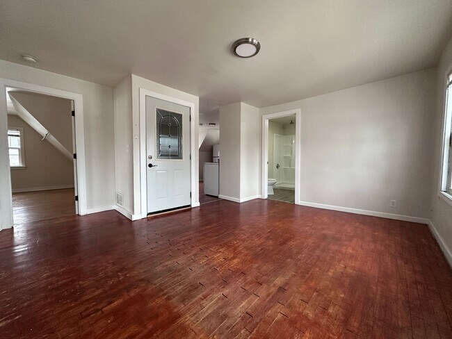 Foto del edificio - 351 Cleveland St