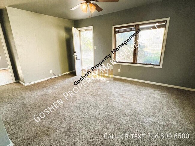 Foto del edificio - Cozy 2 Bedroom Home with Laundry Room