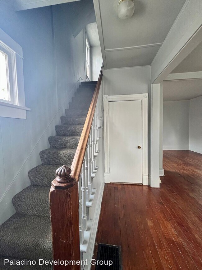 Foto del edificio - 2 br, 1 bath House - 4201 Cumings