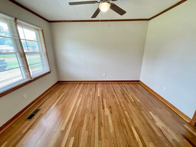 Foto del edificio - Super Clean 3 bed 2 bath home in Athens in...