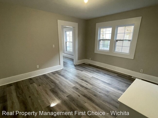 Building Photo - 4 br, 1.5 bath House - 1105 N Cleveland