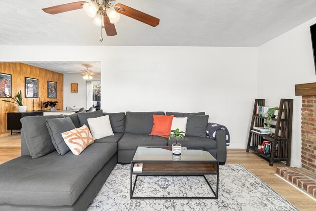 Foto del edificio - 417 Schuyler Rd