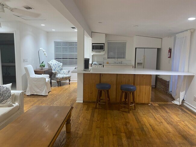 Foto del edificio - 731 E 7th Ave