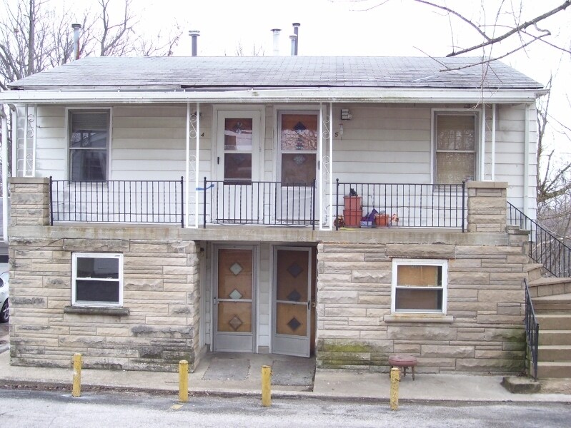 Primary Photo - 1614 W Arlington Rd