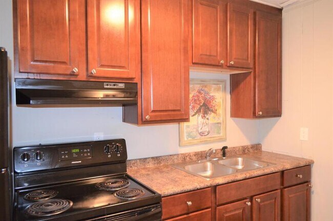 Foto del edificio - 326 Loop St