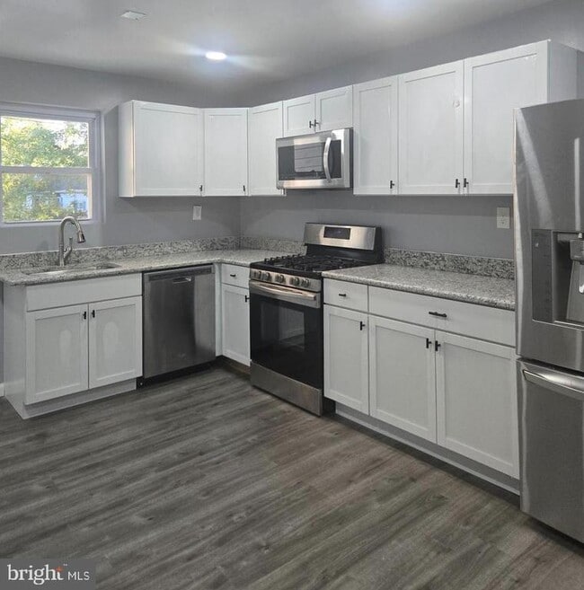 Building Photo - 1320 Conowingo Rd