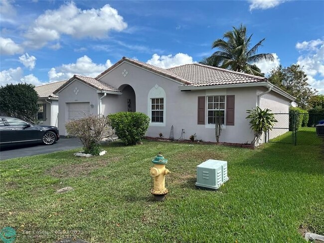 Foto del edificio - 1801 SW 120th Terrace