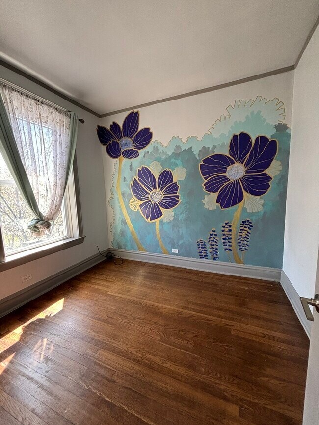 Building Photo - 4054 W 21st Pl