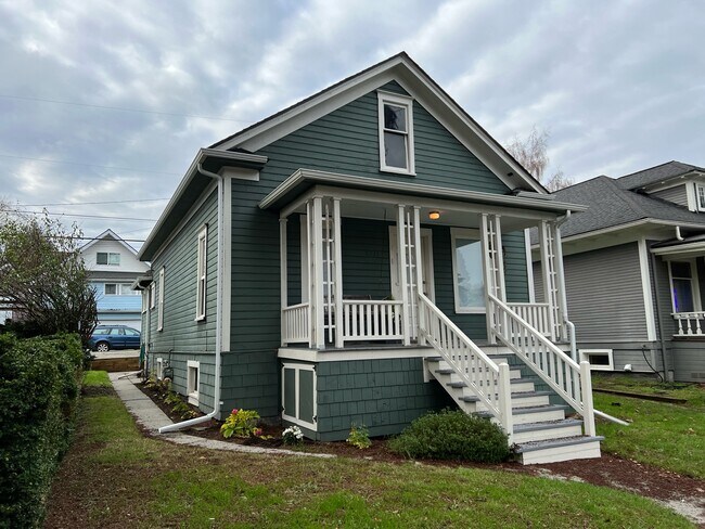 Foto del edificio - 5511 Brooklyn Ave NE