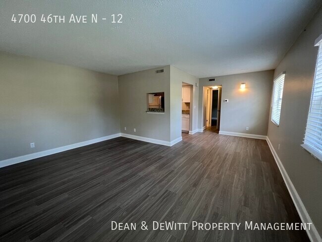 Foto del edificio - 4700 46th Ave N