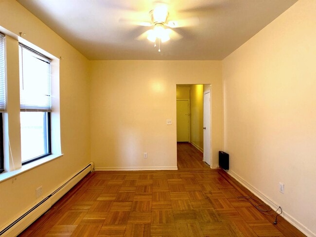 Building Photo - 2700 John F. Kennedy Blvd