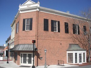 Primary Photo - 1450 Washington St