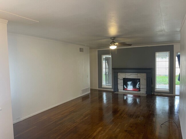 Foto del edificio - Inviting 3 Bedroom/2Bath Home