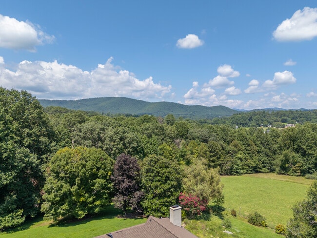 Foto del edificio - 26 Canter Ct