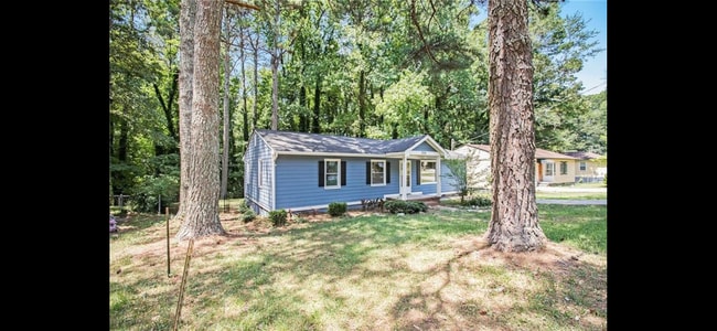 Foto del edificio - 3704 Asbury Ln SW