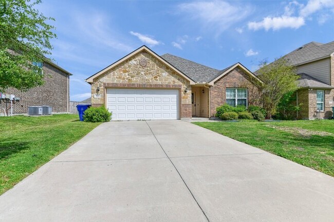 Building Photo - 913 Swan Ridge Dr