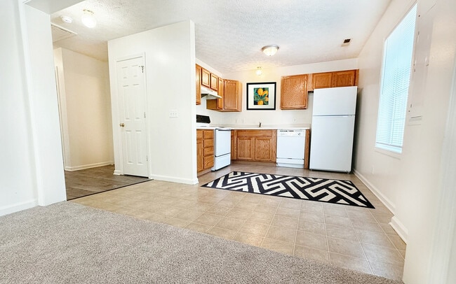 Building Photo - Doe Ridge Apartments Building Photo - Doe Ridge Apartments