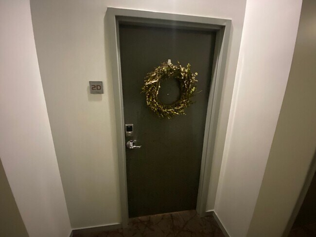 Foto del edificio - Great LoHi Condo - License #2023-BFN-0073421