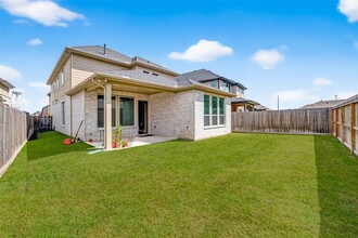 Building Photo - 151 Nightshade St