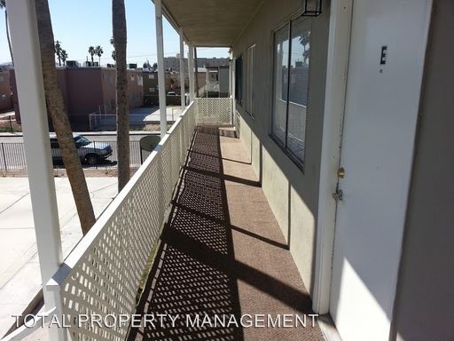 Building Photo - 520 Calcaterra Cir