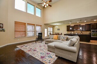 Building Photo - 4302 Trinity Creek Ct