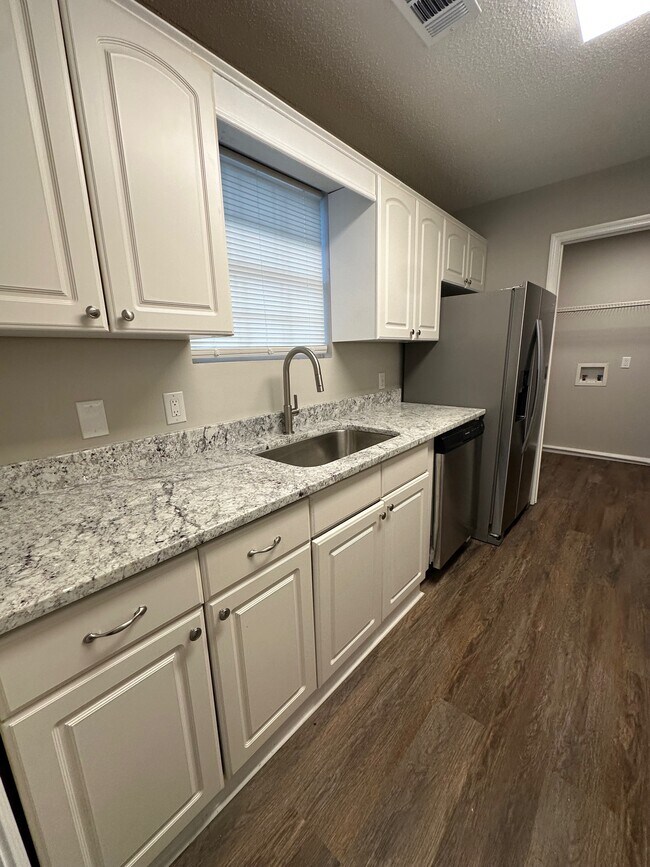 Foto del edificio - 1115 E 59th St