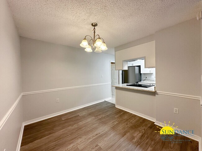 Foto del edificio - Lovely 3 Bedroom Townhouse in Fort Walton