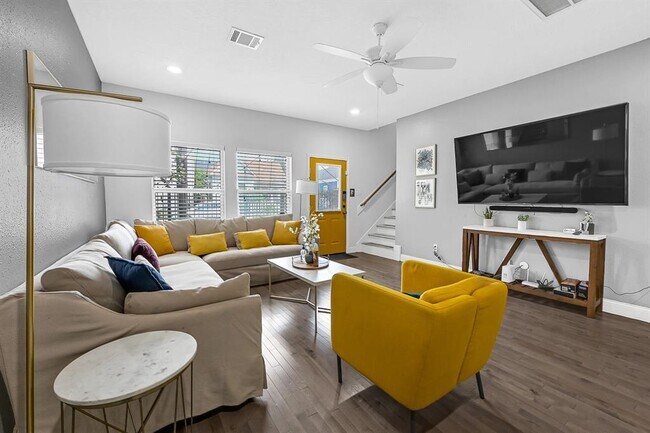 Foto del edificio - 1828 Fletcher St