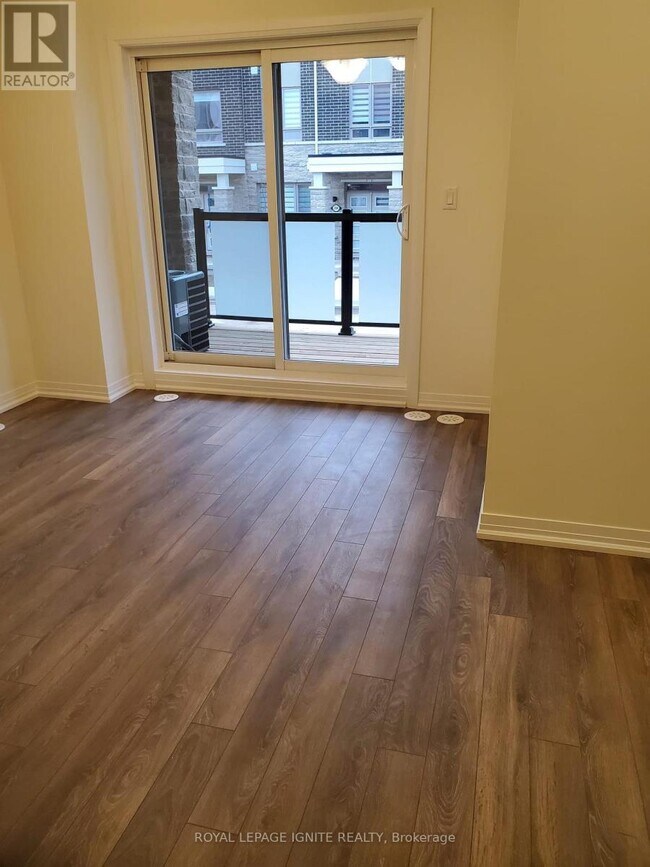 Building Photo - 250 Lagerfeld Dr