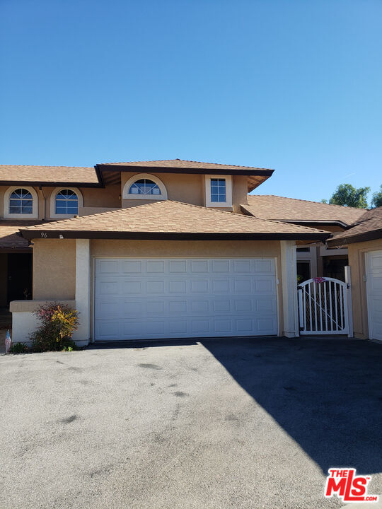 Building Photo - 28345 Seco Canyon Rd