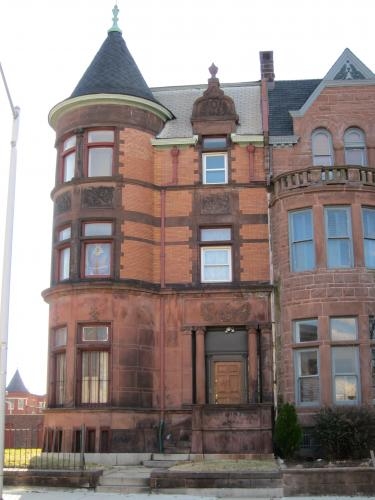 Building Photo - 2400 Eutaw Pl