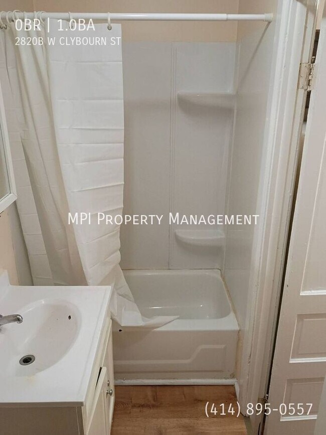 Foto del edificio - 2820B W CLYBOURN St