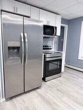 Building Photo - 143 Cambridge St