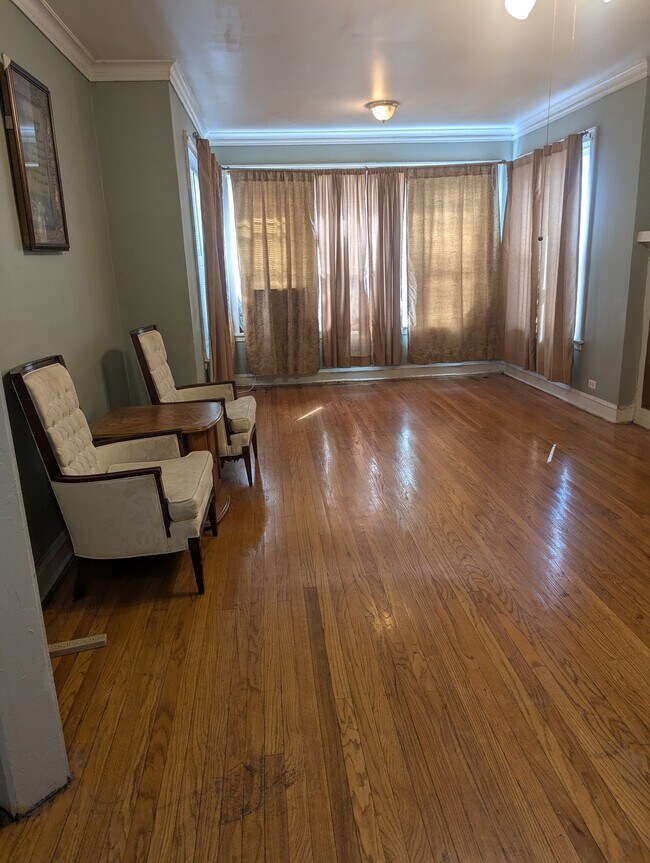 Foto del edificio - 1148 N Mayfield Ave